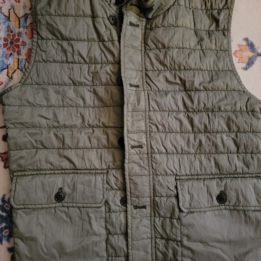 Peter Millar Crown Greenwich Vest – Lightweight Quilted Water-Resistant – Size L - Picture 10 of 13